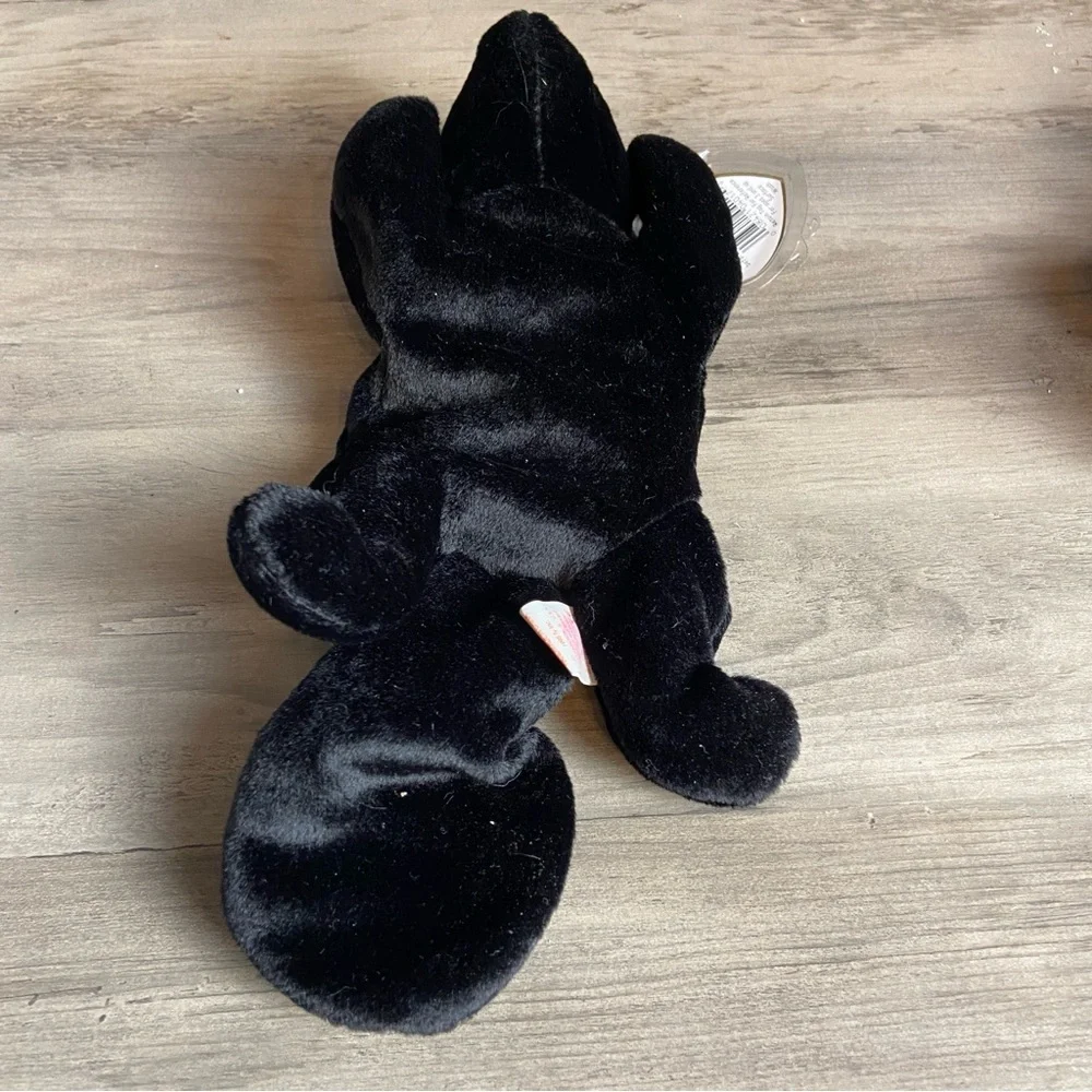 TY Beanie Baby Stinky The Skunk Beanbag Toy February 13, 1995 Birthday‎